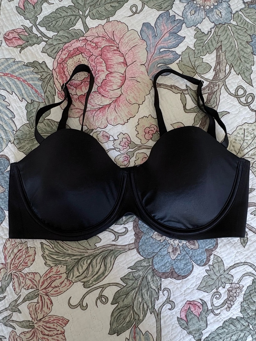 SOMA Vanishing Strapless Multi-Way Convertible Underwire Bra Black 38DD
